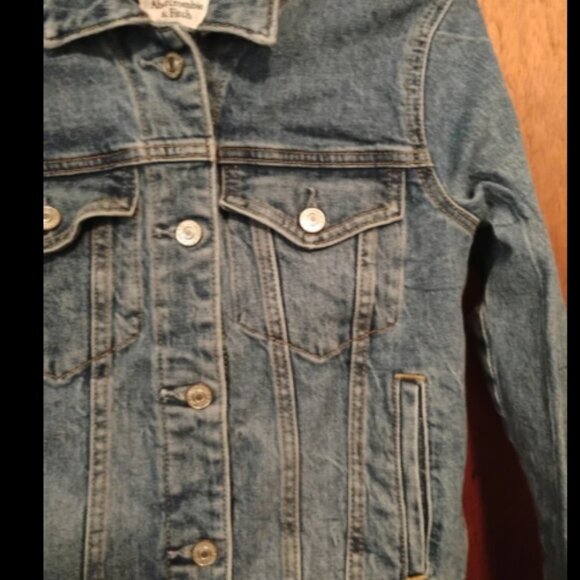 Abercrombie & Fitch Denim Distressed Trucker Button Up Women XS Jacket - Picture 8 of 11